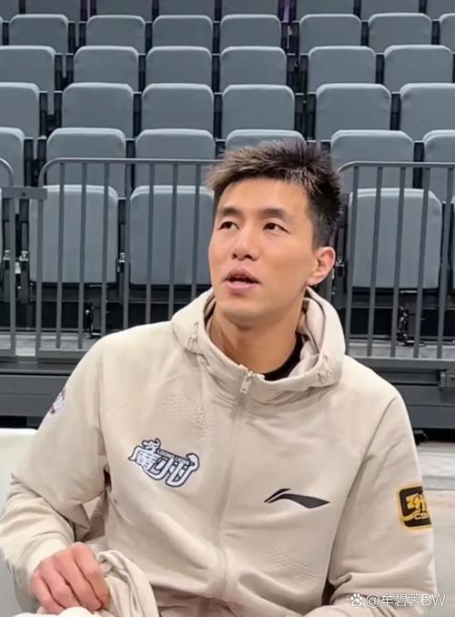 郭艾伦为什么不娶nba打球，郭艾伦为什么不打球了？