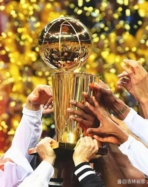 《NBA总冠军奖杯：那颗熠熠生辉的荣耀之星》