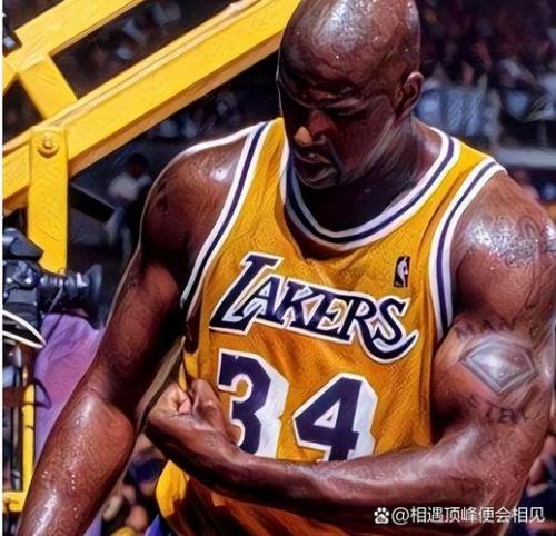 NBA历史上谁的身体天赋最强？这就像是在问哪个奥特曼最厉害，毕竟每一位巨人都拥有让人惊叹的身体素质。