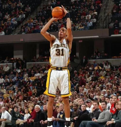 NBA历史三分最准的射手：精准如雨的点射大师！🌟