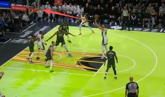 《NBA助攻排行榜：传球大师们的华丽舞步》