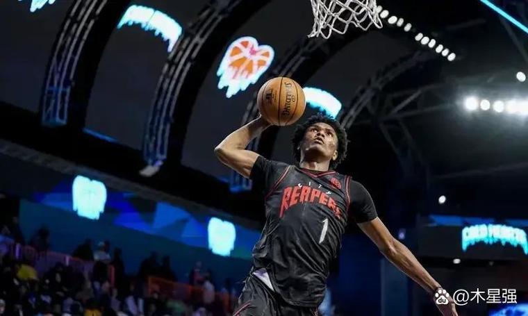 《NBA最年轻的得分王，他是如何一步步破茧成蝶的？》