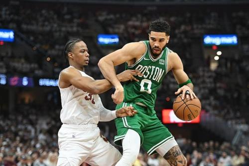 《NBA总决赛：激战正酣，规则揭秘谁主沉浮？》