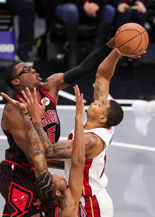 NBA历史鸡血：那些热血沸腾的瞬间，让我们为篮球而战！🔥💥