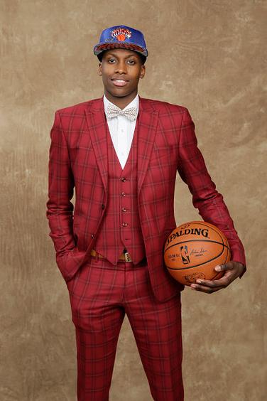《NBA选秀最大年龄上限：青春与经验的碰撞》