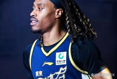 没有任何奖项！CBA强力锋线惨遭打压，或被广东队重金截胡